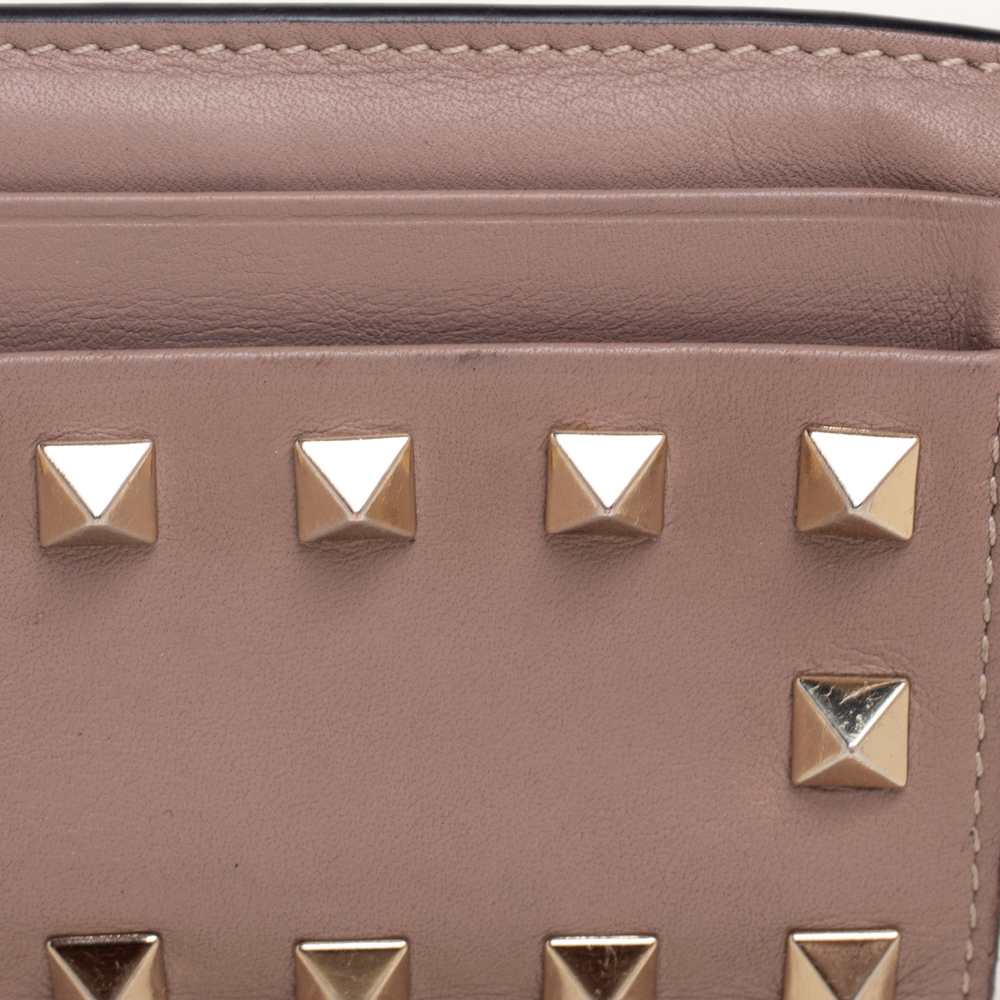 VALENTINO Dusty Pink Leather Rockstud Card Holder - Picture 5 of 9